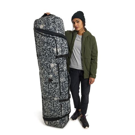 burton snowboard bag 135cm.